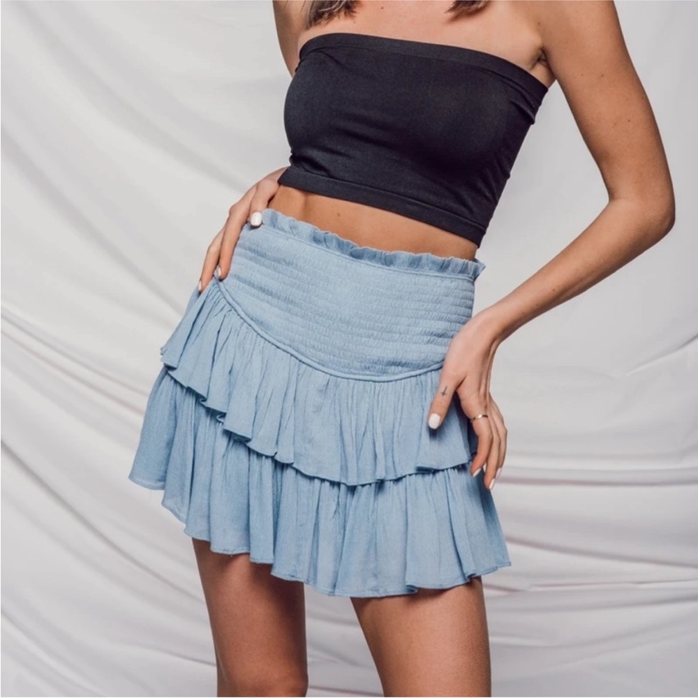 Vestique Stand Out Blue Ruffle Smocked Mini Skort